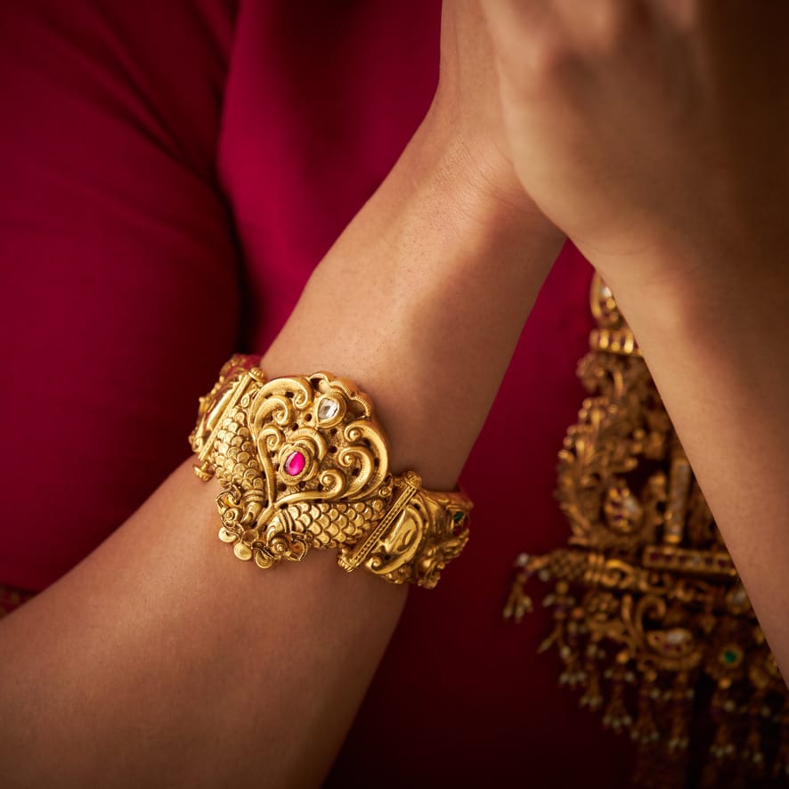 Antique Gold Bracelet with Ruby and Gem - Navrathan