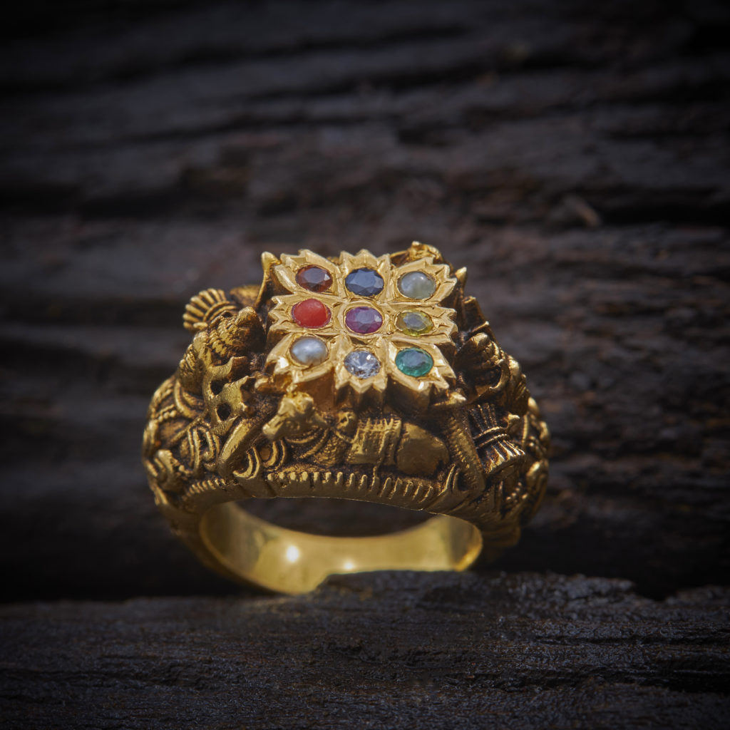 Grand ancient gold temple rings