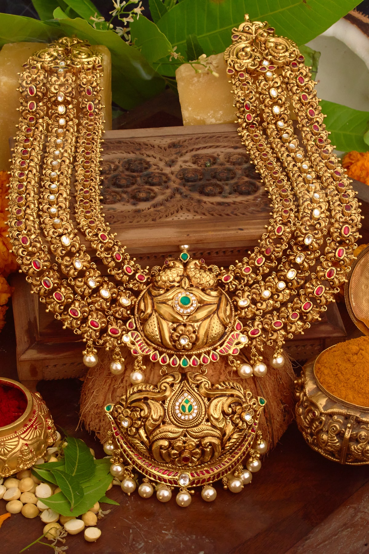 Heritage gold store jewellery